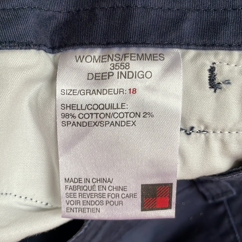 Woolrich Women’s Bermuda Shorts - Size 18 - Navy Blue - Picture 5 of 6
